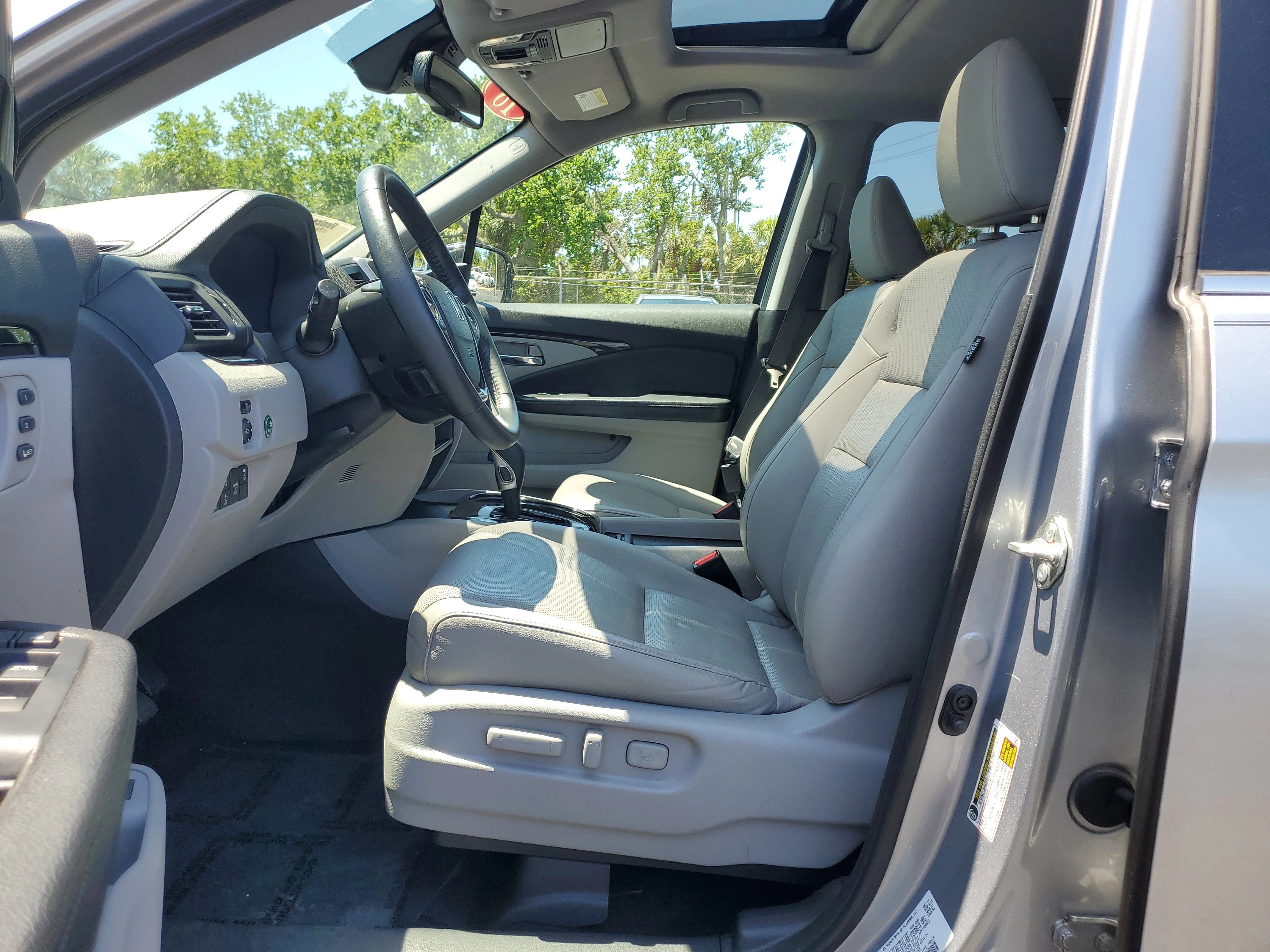 Used 2018  Honda RTL-E image 13