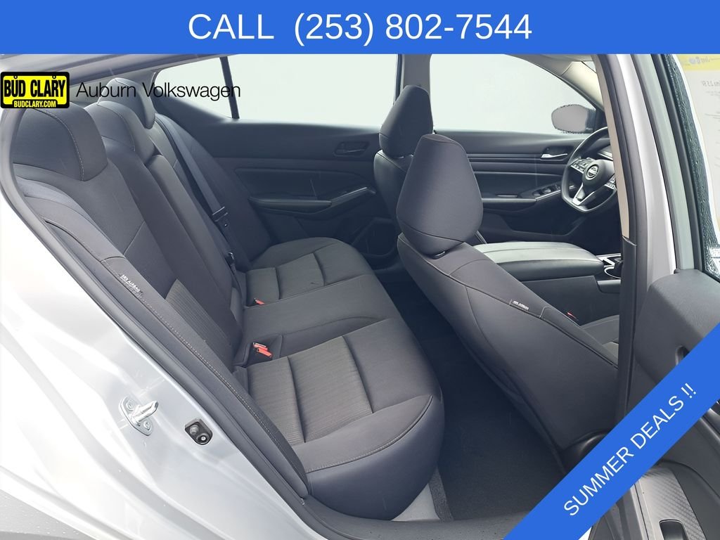 Used 2024 Silver Nissan 2.5 SV image 17