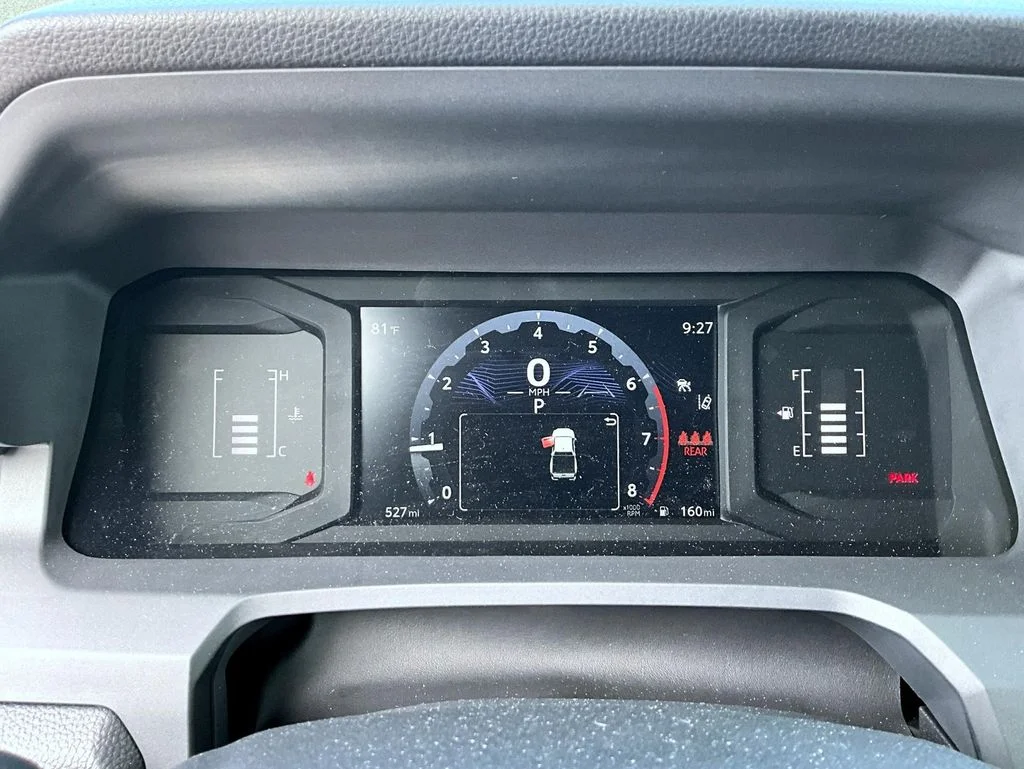 2025 Toyota Tacoma SR - Photo 16
