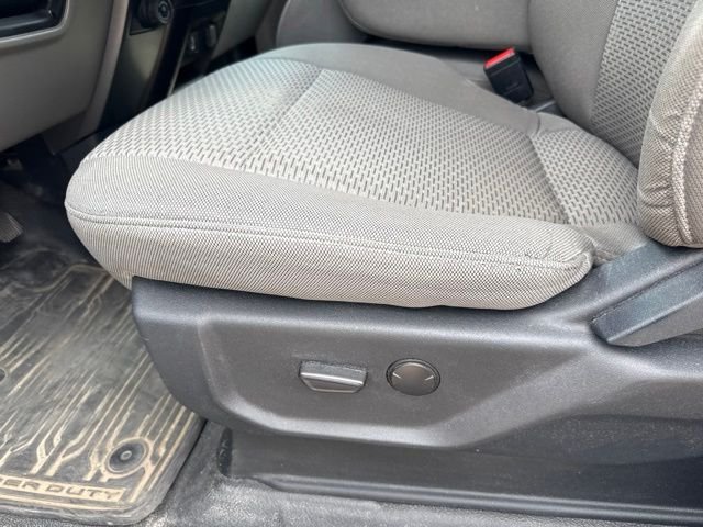 Used 2022 White Ford XLT image 21