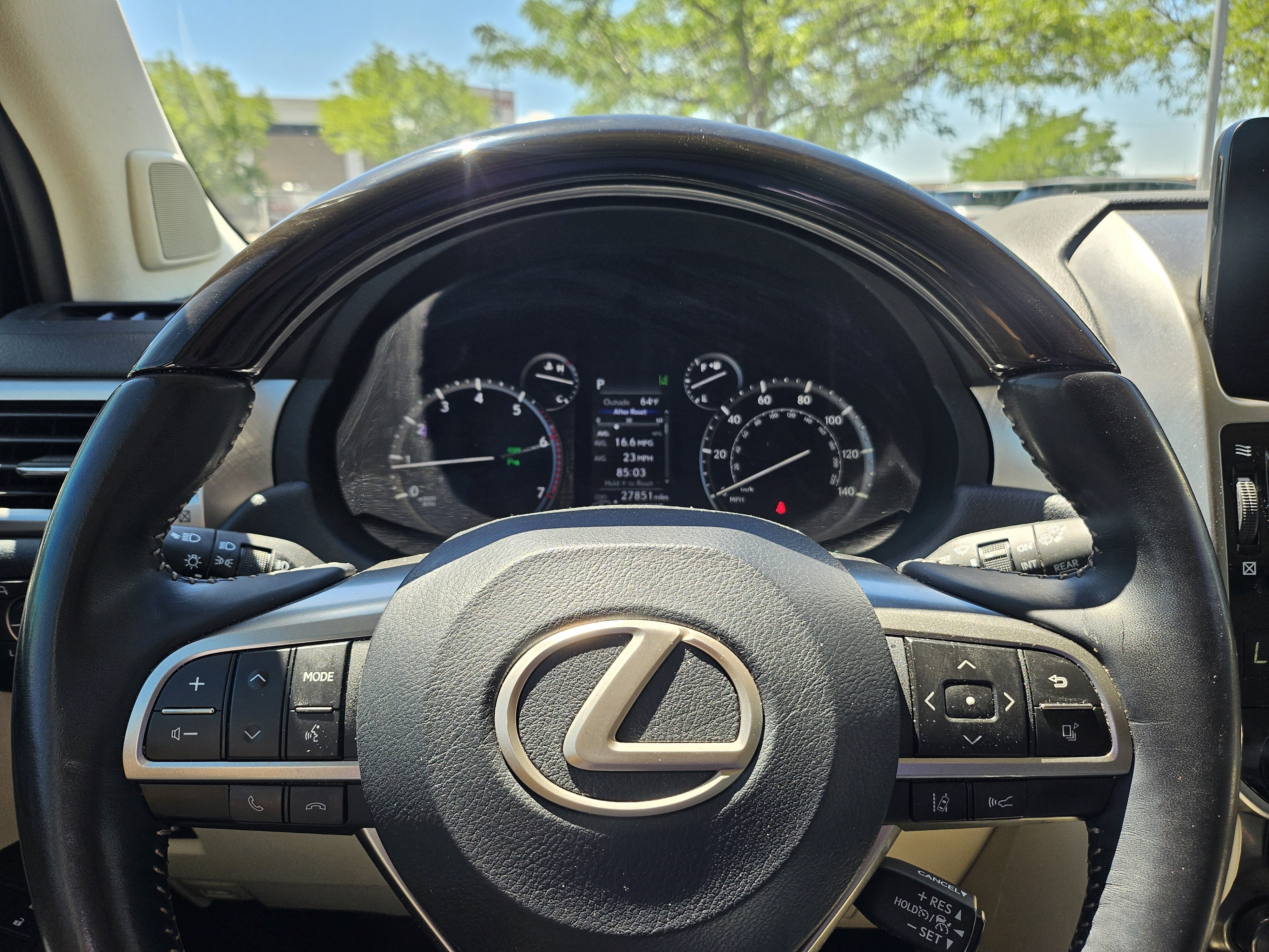 Certified Used 2023 EMINENT WHITE PEARL Lexus 460 Luxury image 11