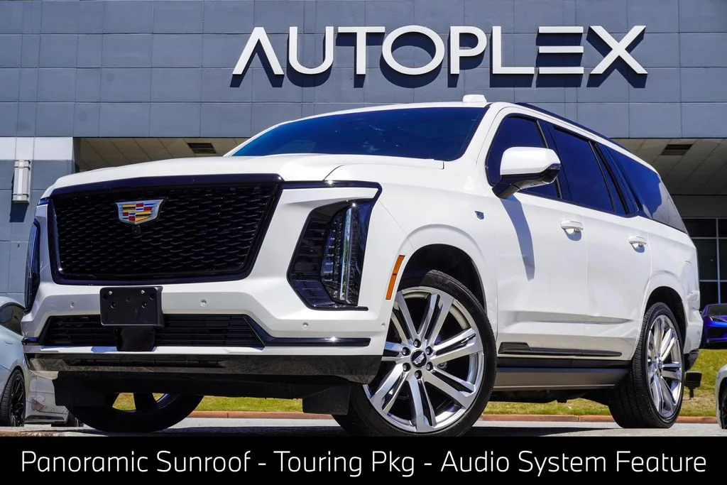 Used 2025 White Cadillac Sport image 1