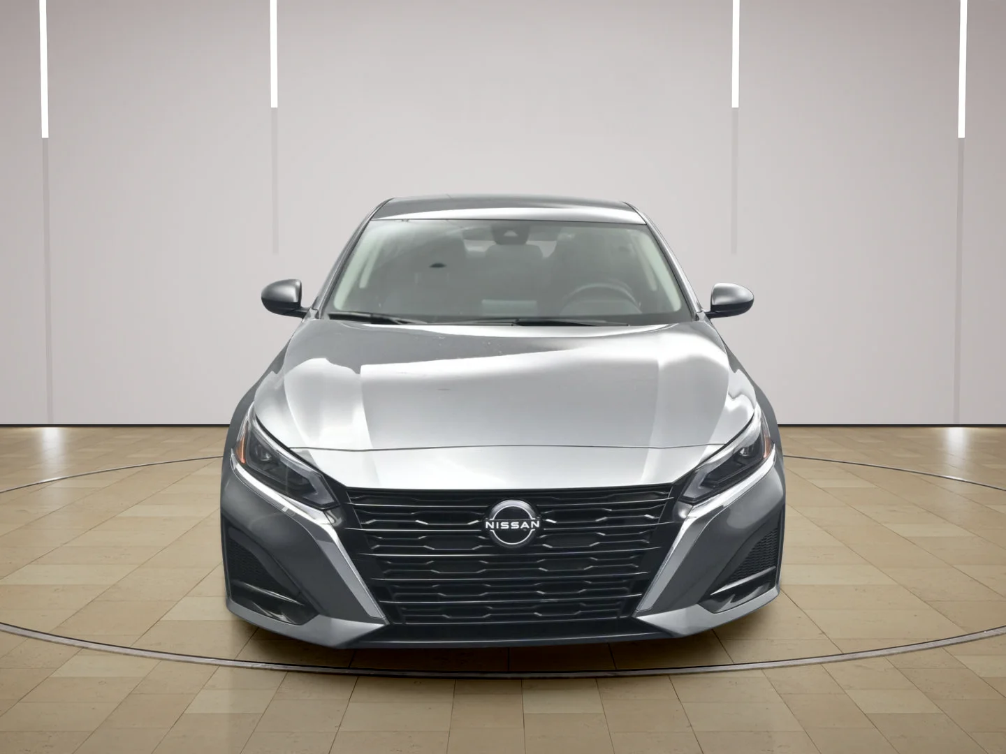 Certified Used 2025 Gun Metallic Nissan SV image 2