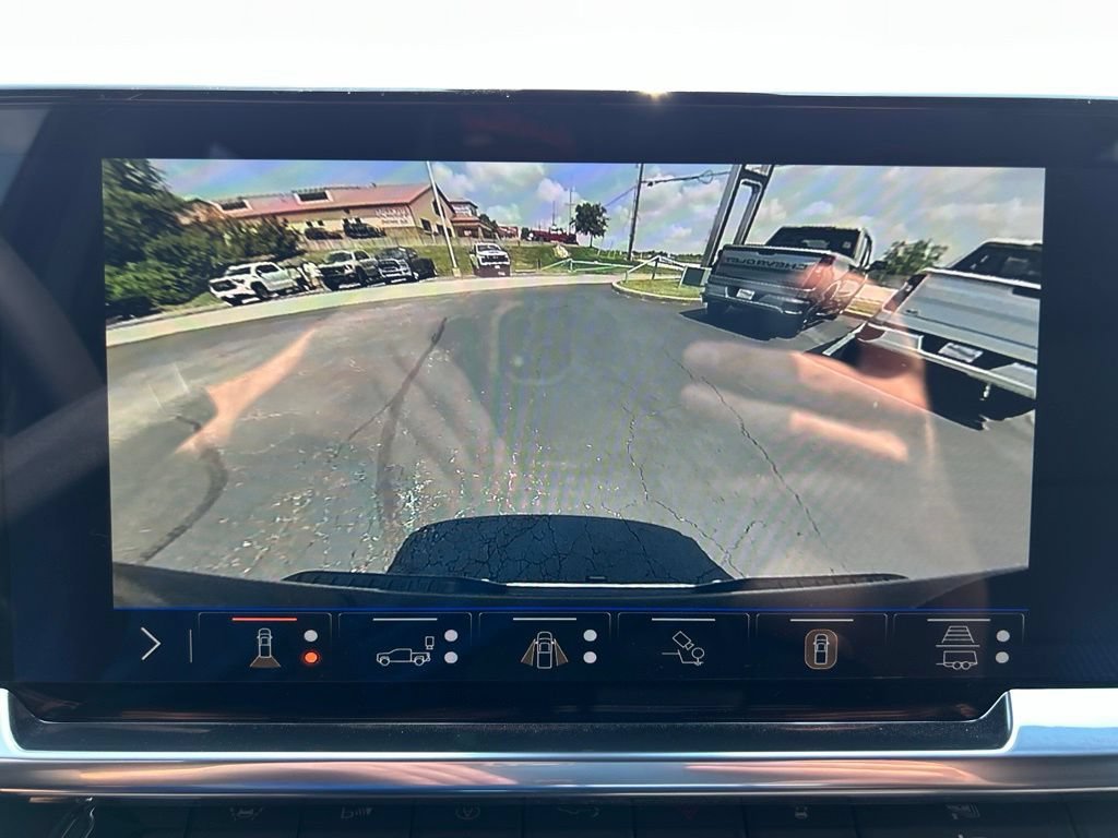 New 2026 Black Chevrolet LT image 31