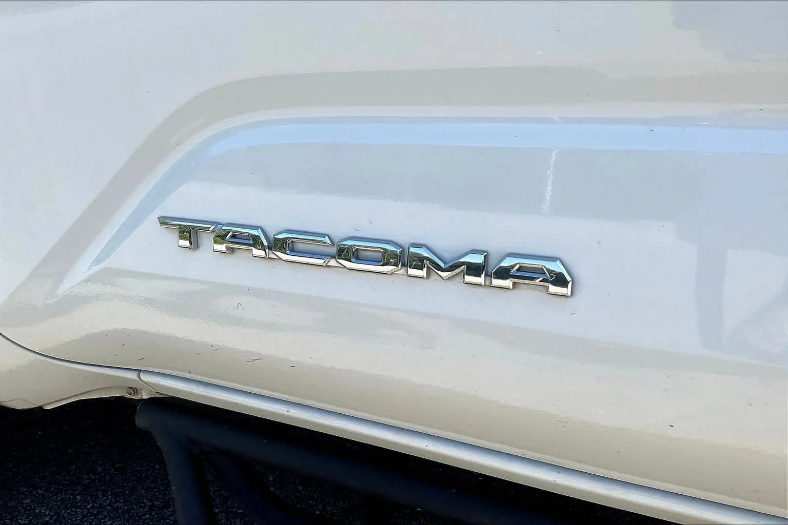 Certified Used 2025 Ice Cap Toyota SR5 image 9