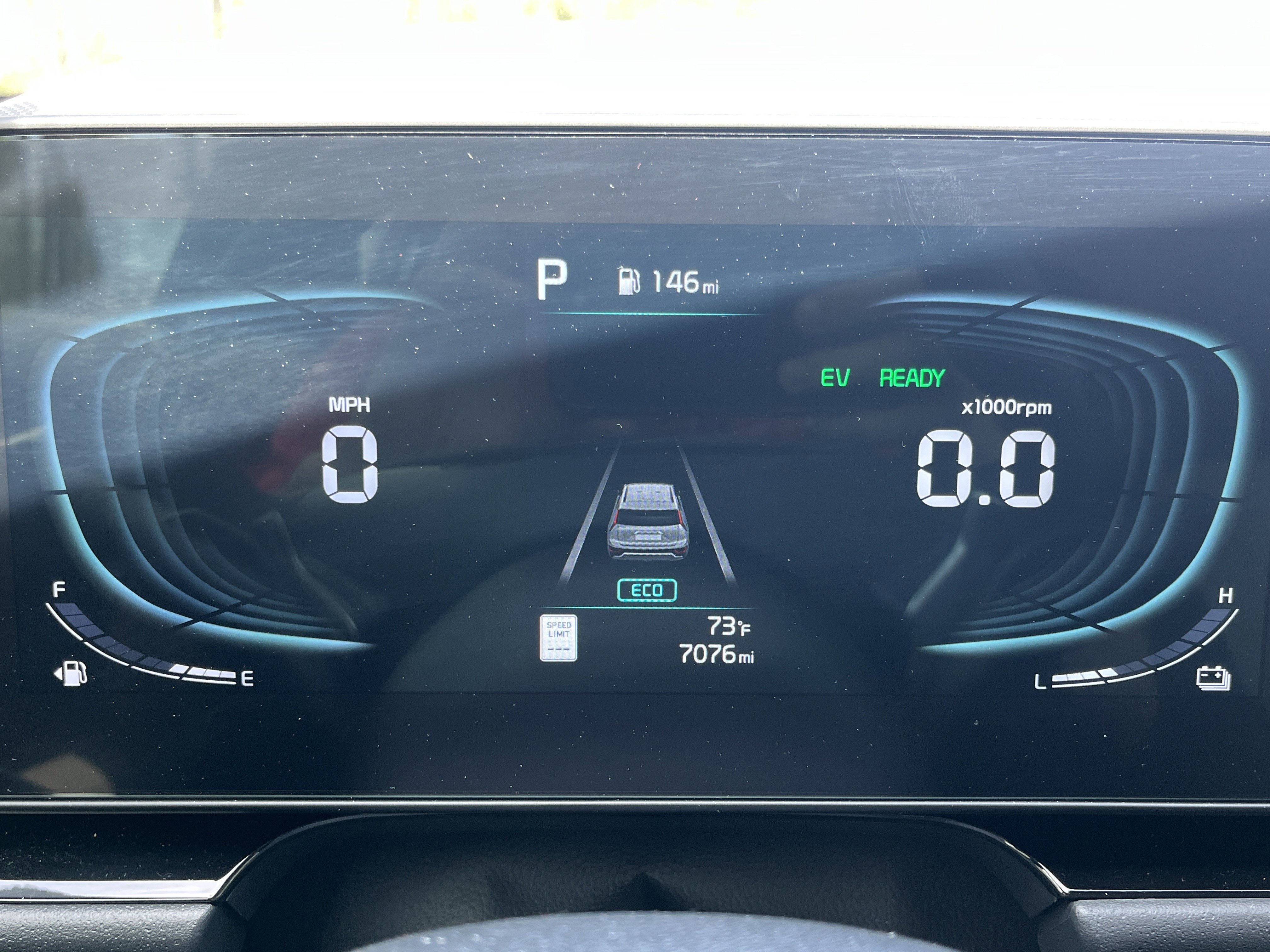 Used 2025 Aurora Black Pearl Kia SX image 12