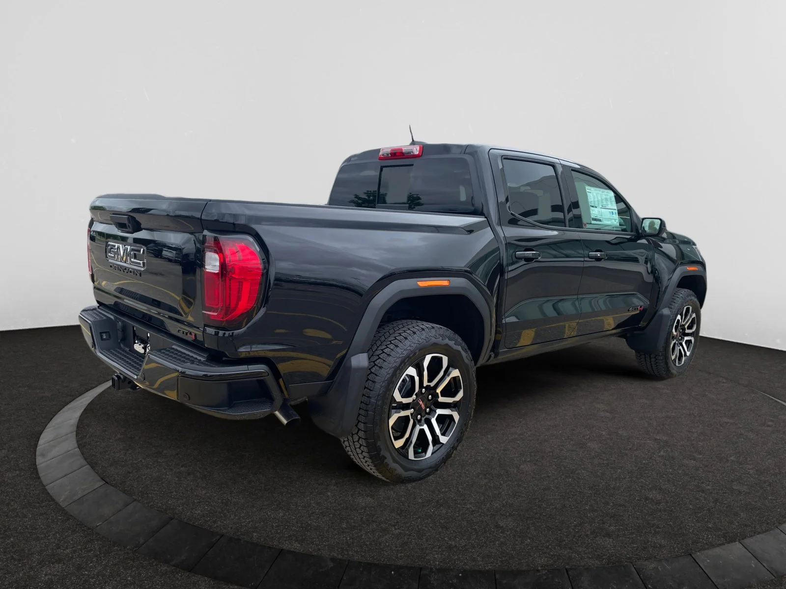 New 2026 Onyx Black GMC AT4 image 5
