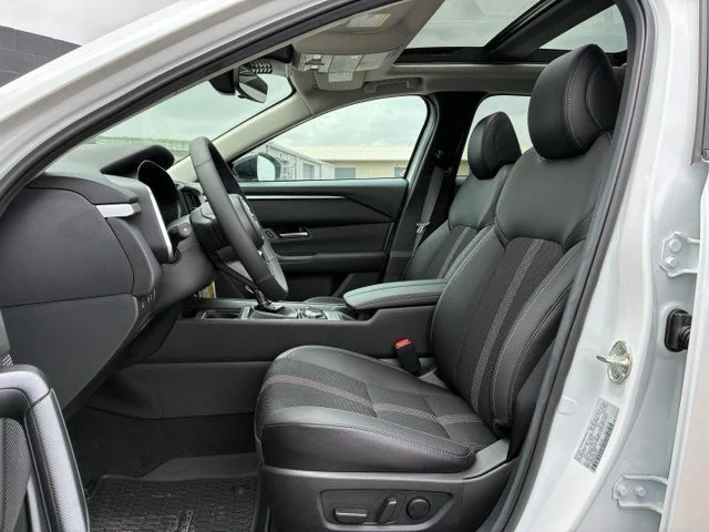 New 2026 Wind Chill Pearl Mazda 2.5 S Preferred AWD image 17