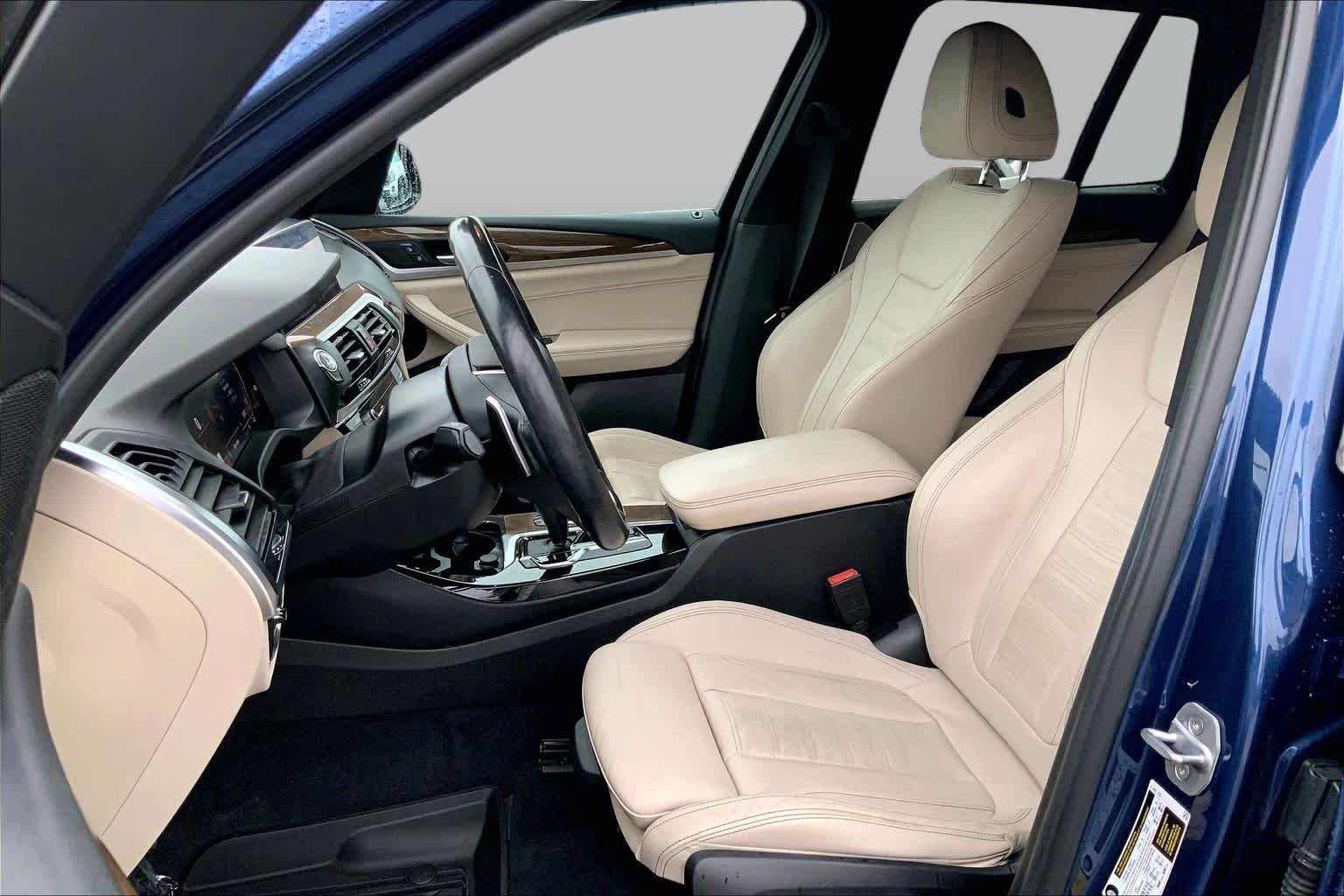 Used 2020 Phytonic Blue Metallic BMW sDrive30i image 8