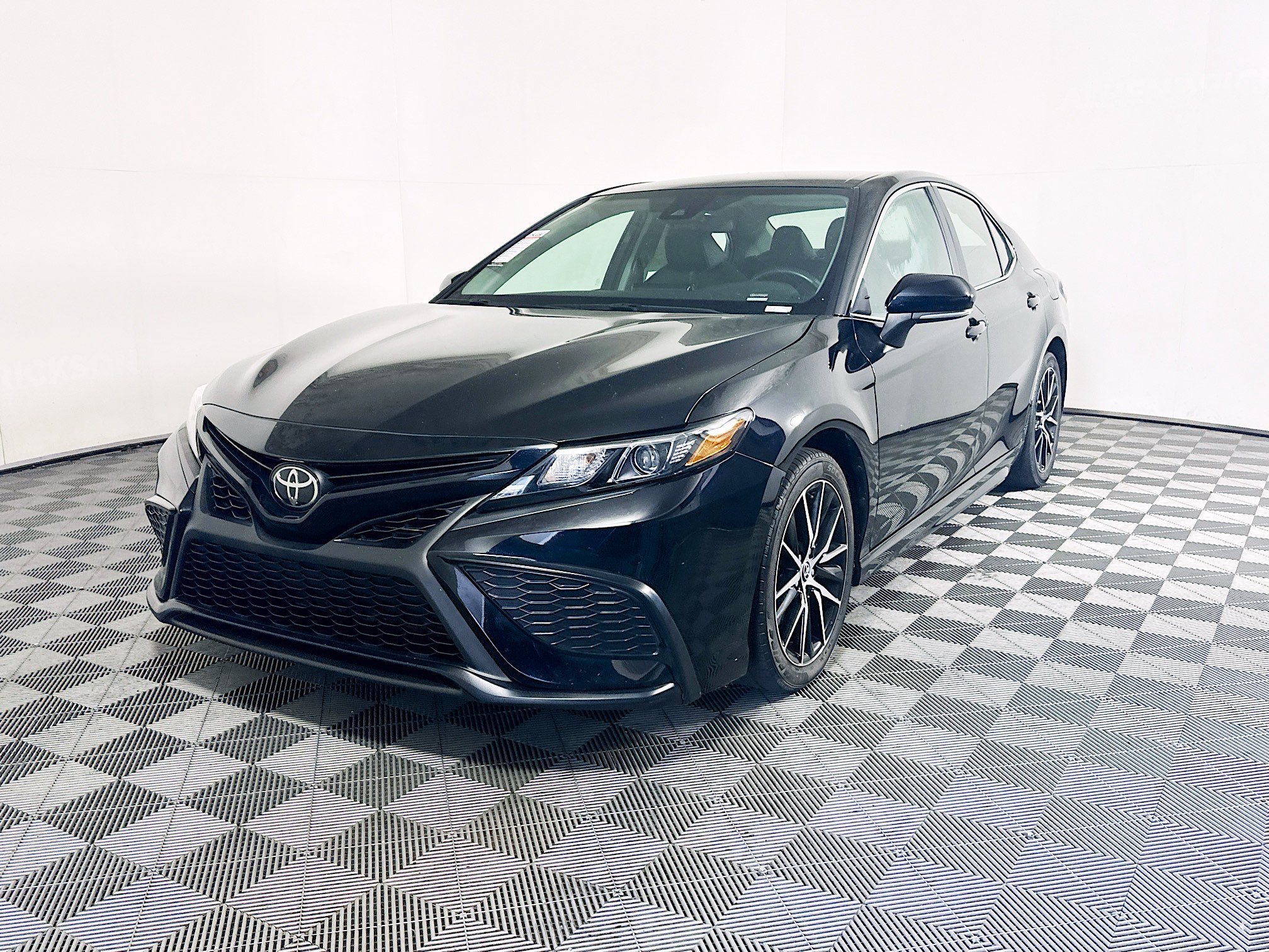 Used 2023 Midnight Black Metallic Toyota SE image 7