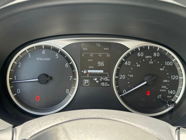 2025 Nissan KICKS PLAY Base - Photo 25