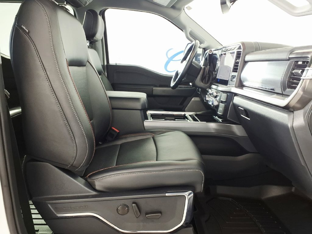 Used 2023 White Ford Lariat image 10