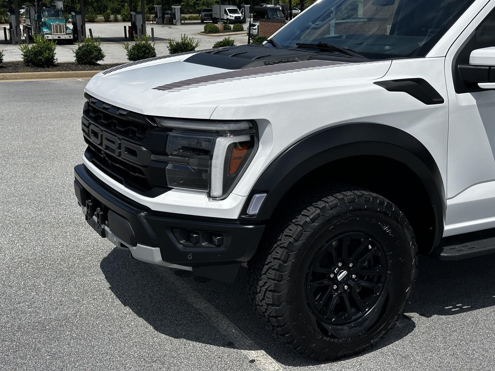 Used 2024 Oxford White Ford Raptor image 6