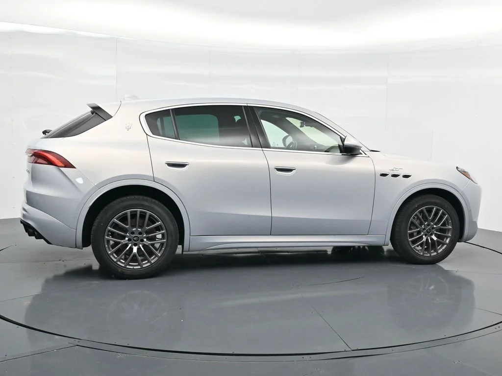 Used 2024 White Maserati GT image 8
