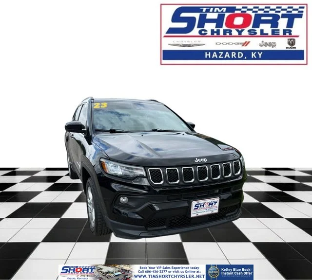 Used 2023 Black Jeep Latitude image 1