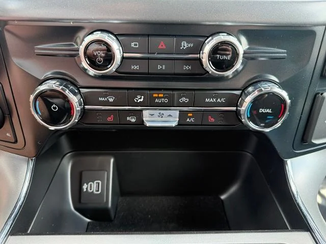 2026 Ford F-150 XLT - Photo 51