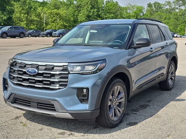 New 2026 Vapor Blue Metallic Ford Active image 34