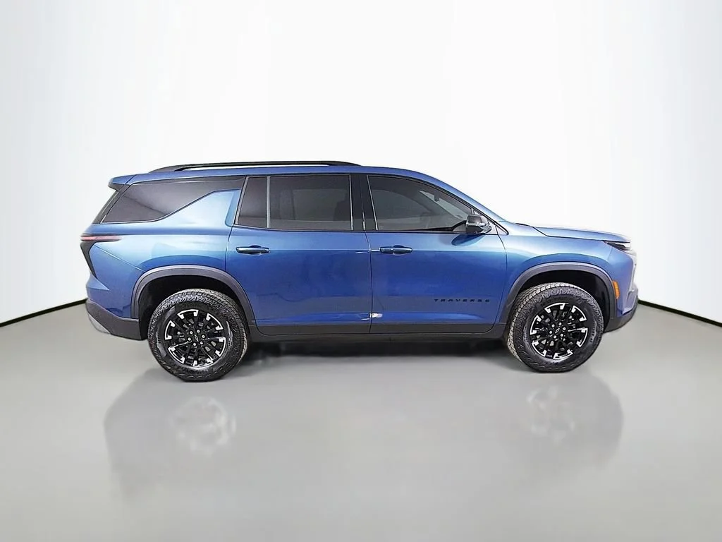 Used 2026 Lakeshore Blue Metallic Chevrolet Z71 image 5