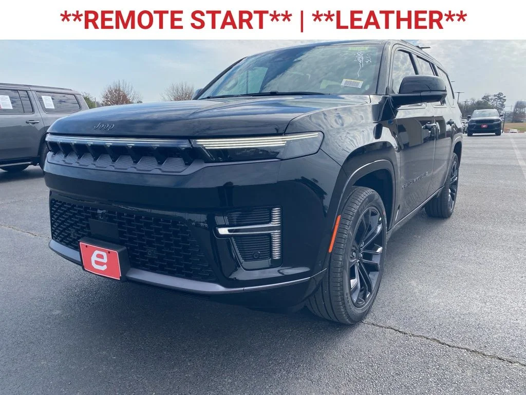 Used 2026 Black Jeep Summit Obsidian image 3