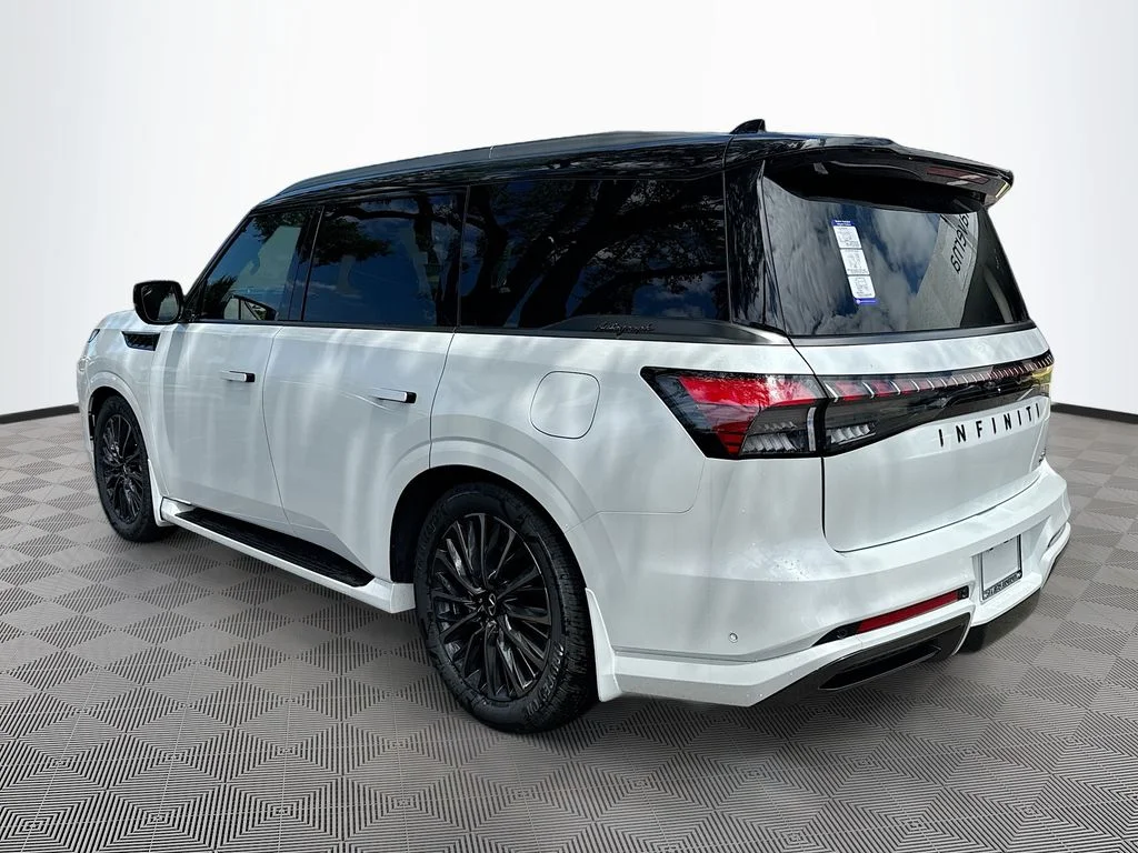 New 2026 2T RADIANT WHIT INFINITI Autograph 4WD image 7
