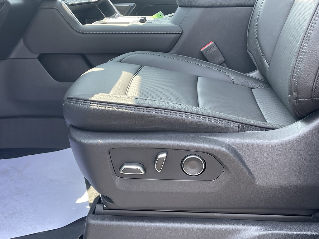 2026 GMC Sierra 3500HD Denali - Photo 31