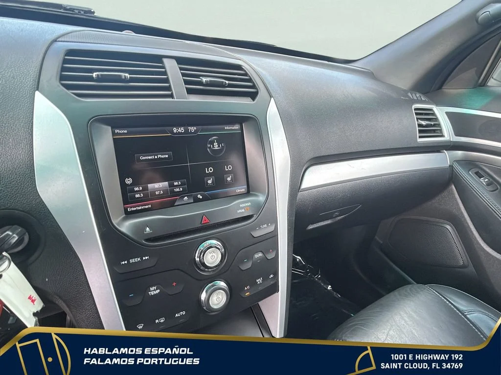 Used 2014 Black Ford XLT image 20
