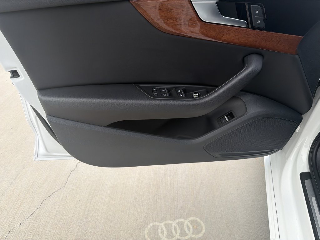 2022 Audi A4 Premium - Photo 9