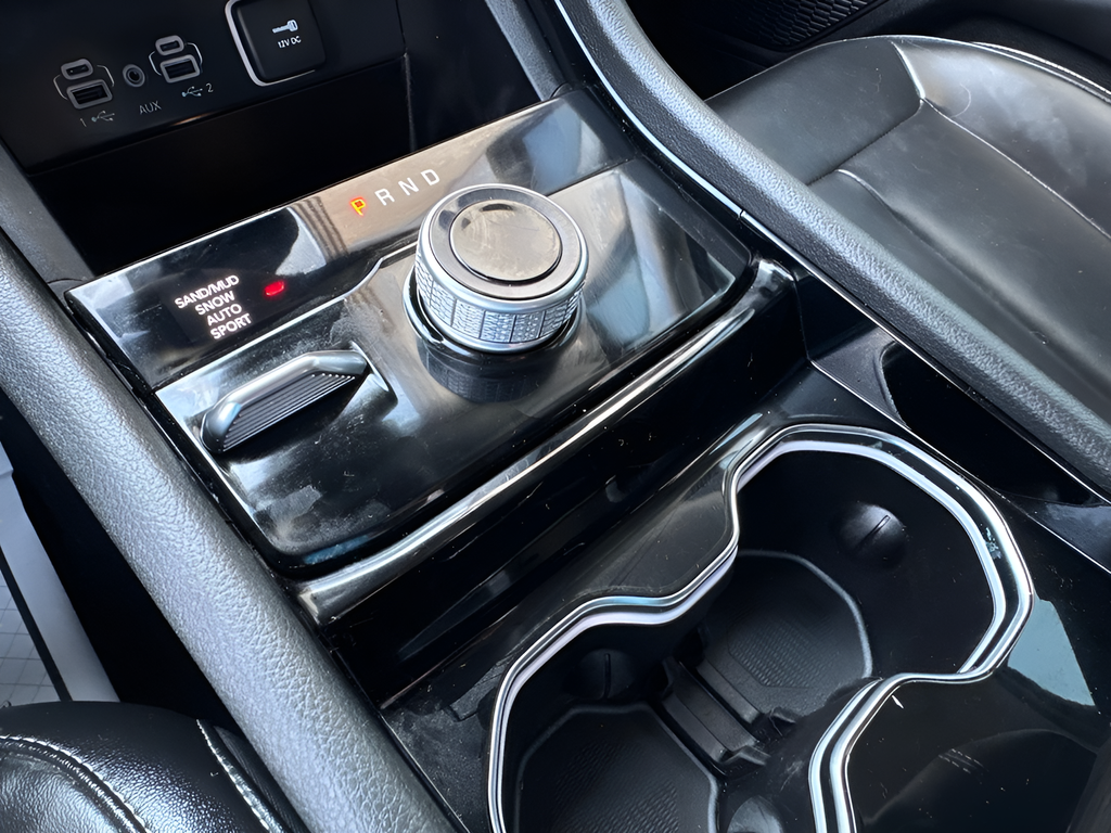 Used 2023 Black Jeep Limited image 15