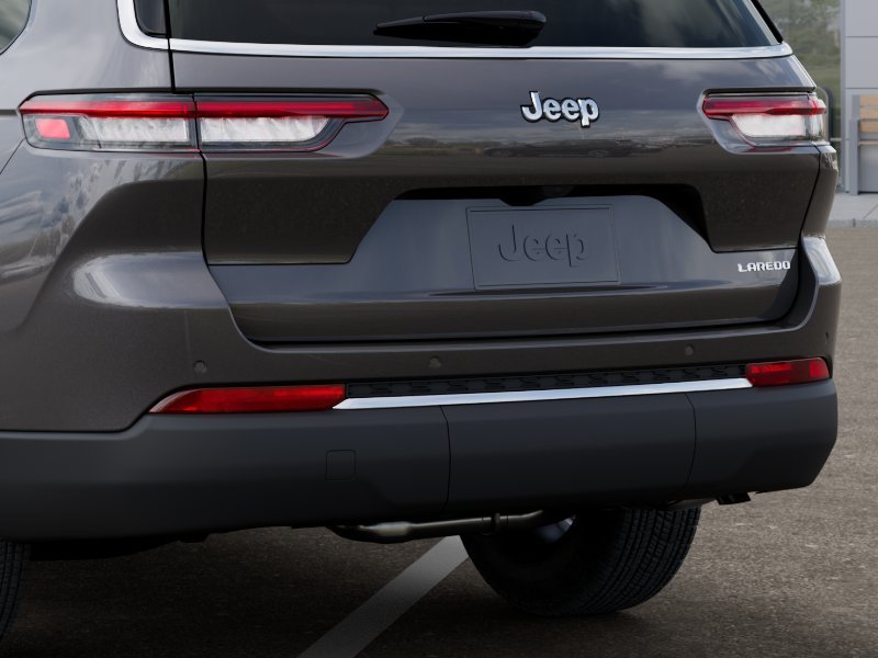 New 2026 Baltic Gray Metallic Clear-Coat Exterior Paint Jeep Laredo image 39