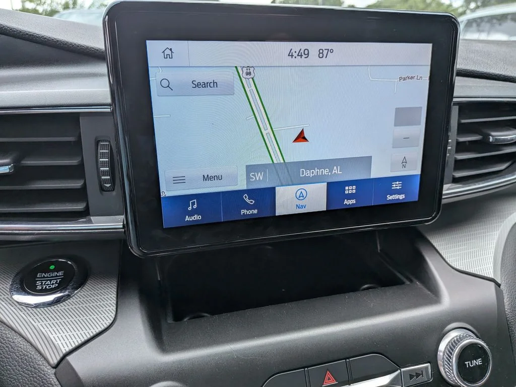Used 2020 Silver Ford XLT image 25