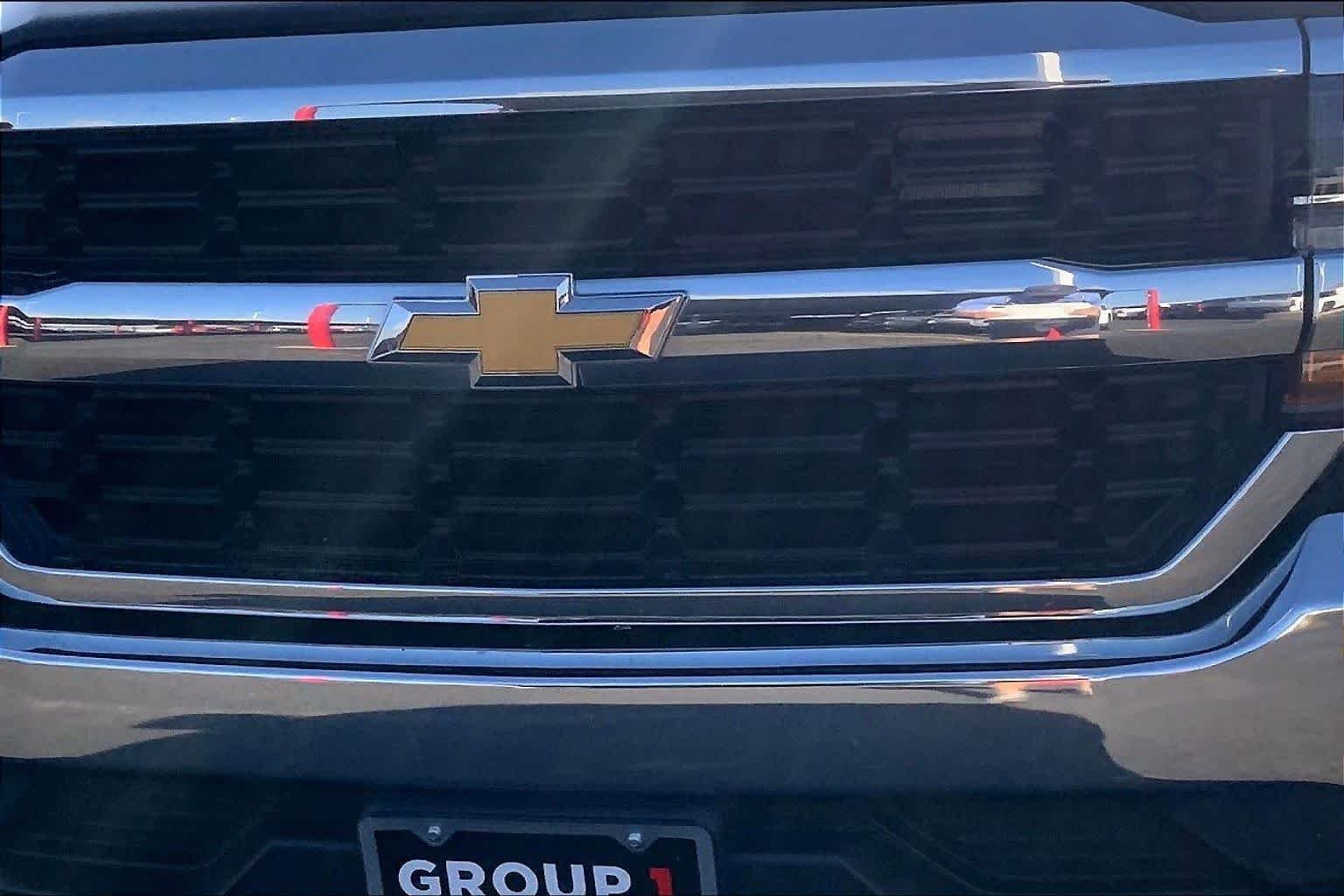 Used 2018 Black Chevrolet LT image 30