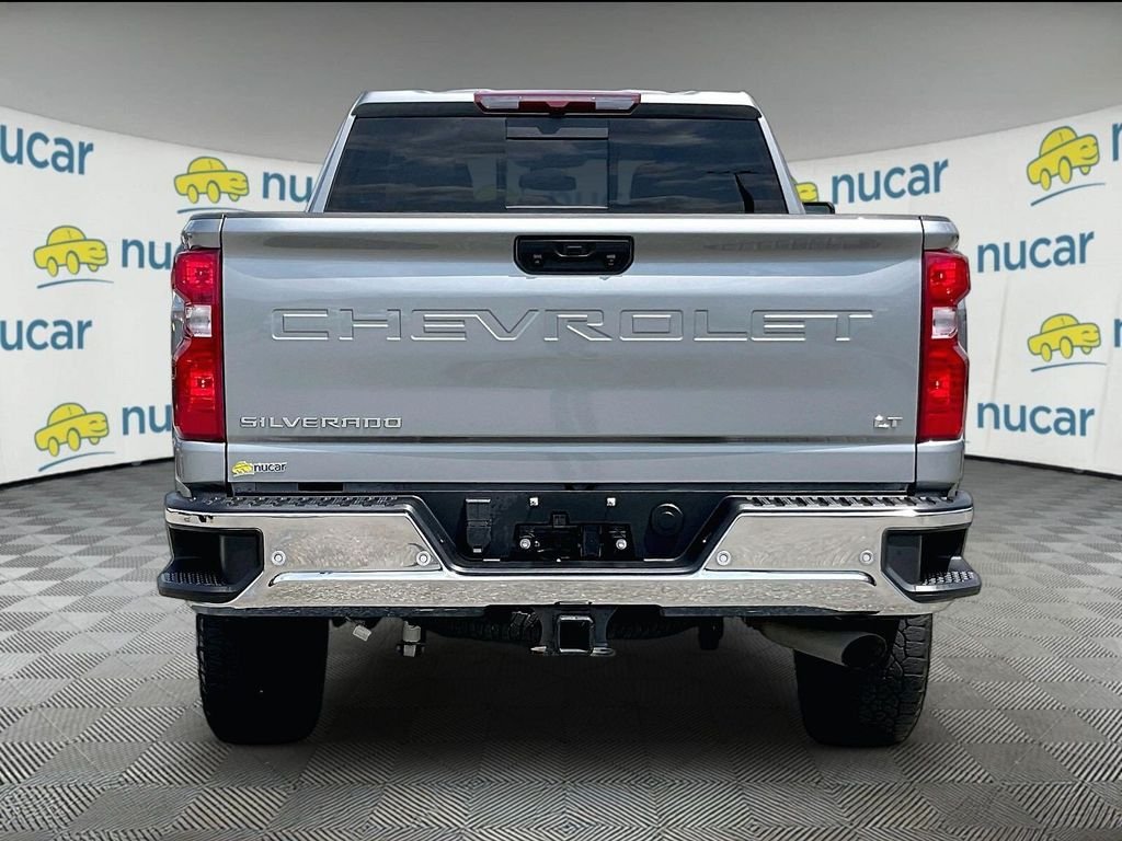 Used 2025 Gray Chevrolet LT image 5