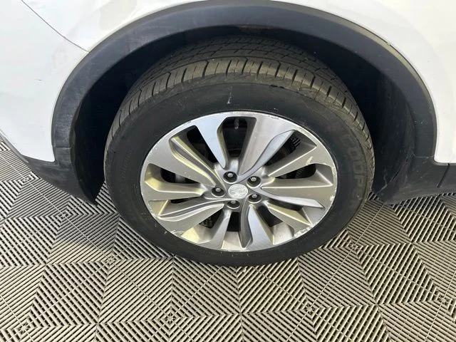 Used 2020 Summit White Buick Preferred image 41