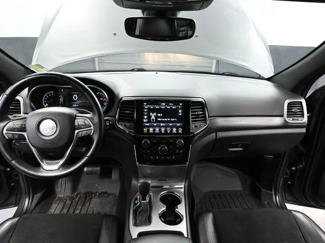 2020 Jeep Grand Cherokee Altitude - Photo 24