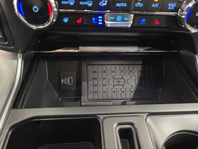 New 2026 Avalanche Ford Platinum® image 32