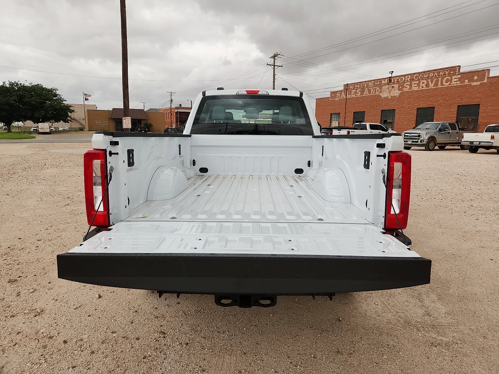 New 2026 Oxford White Ford F-250® XL image 12