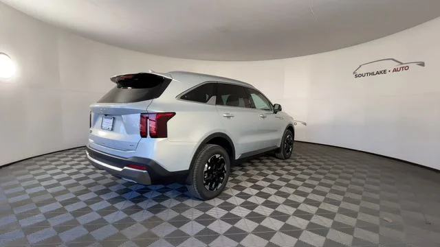 2026 Kia Sorento S - Photo 8