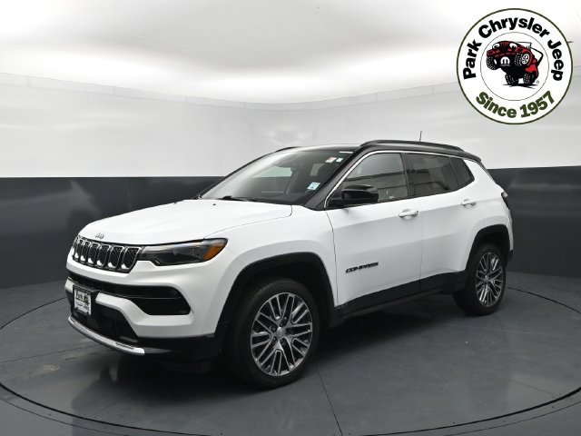 Used 2024 Jeep Compass Limited with VIN 3C4NJDCN7RT586617 for sale in Burnsville, Minnesota