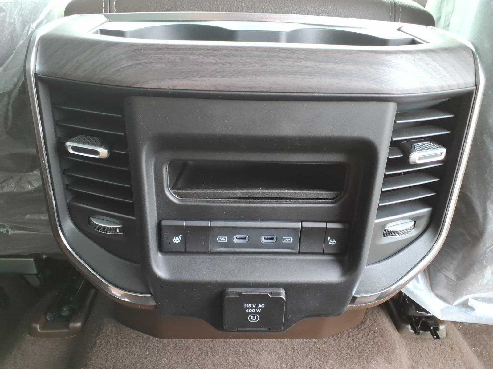 New 2026 Bright White Clear-Coat Exterior Paint RAM Laramie image 7