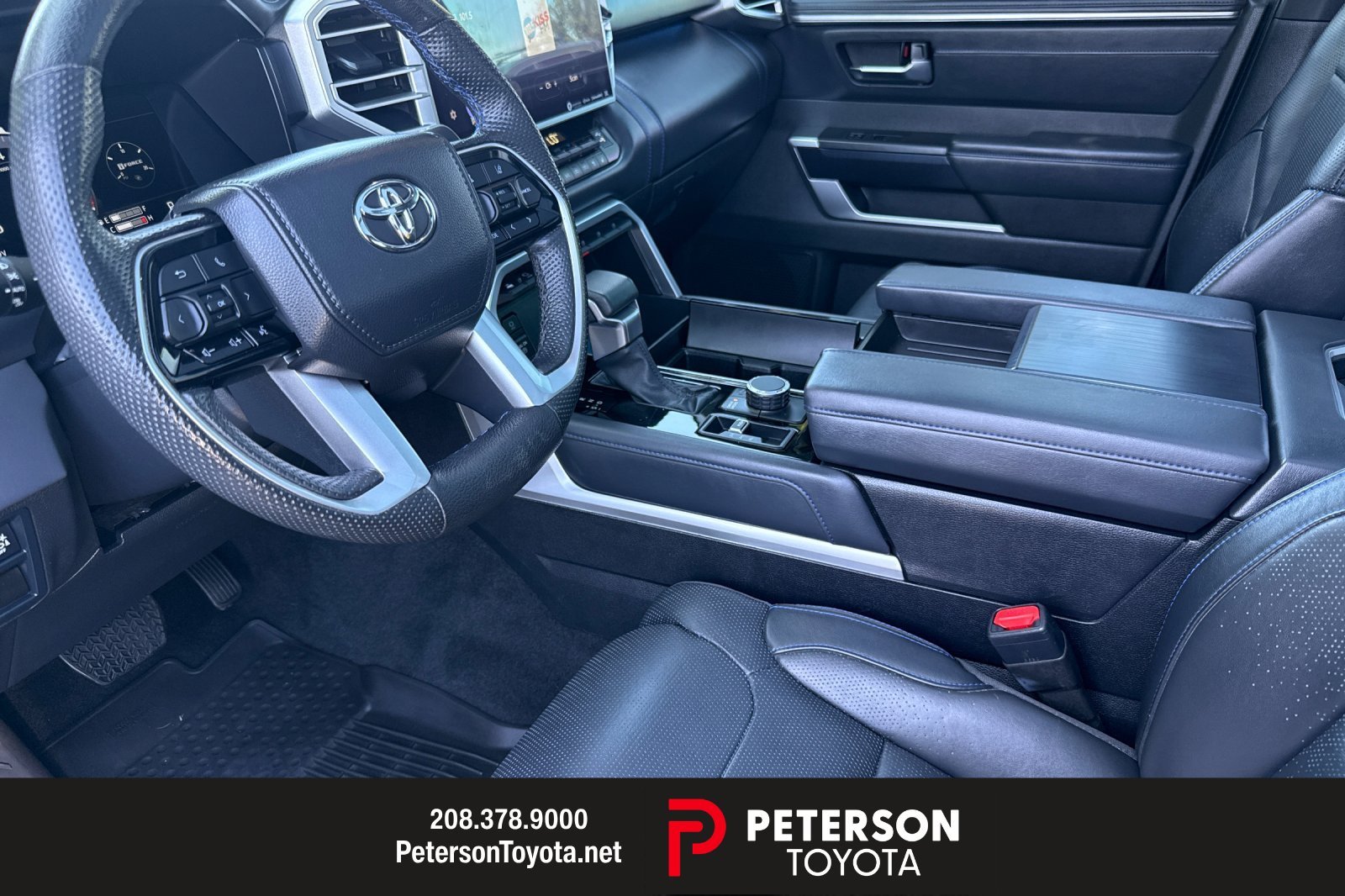 Used 2024 Silver Toyota Platinum image 9