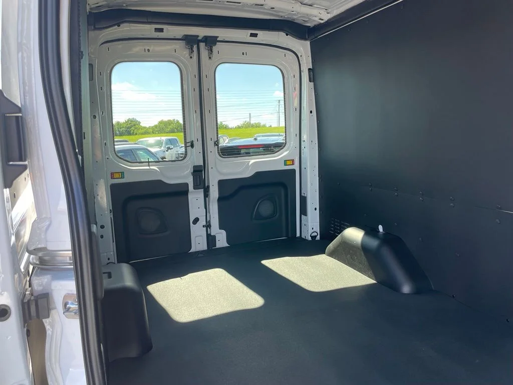 New 2026 Oxford White Ford Cargo Van image 52