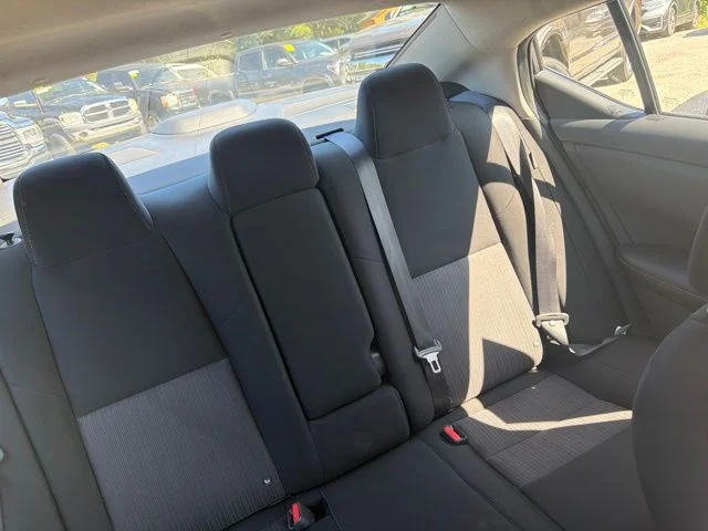 2022 Nissan Sentra SV - Photo 25