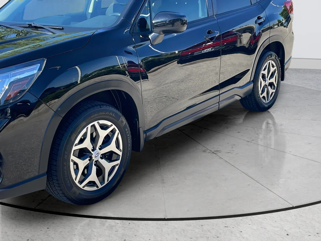 Used 2019 Black Subaru Premium image 42