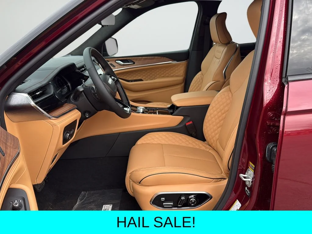 New 2026 Velvet Red Pearl-Coat Exterior Paint Jeep Summit image 10