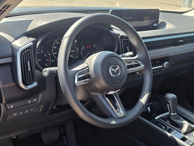 2025 Mazda CX-50 Premium - Photo 16