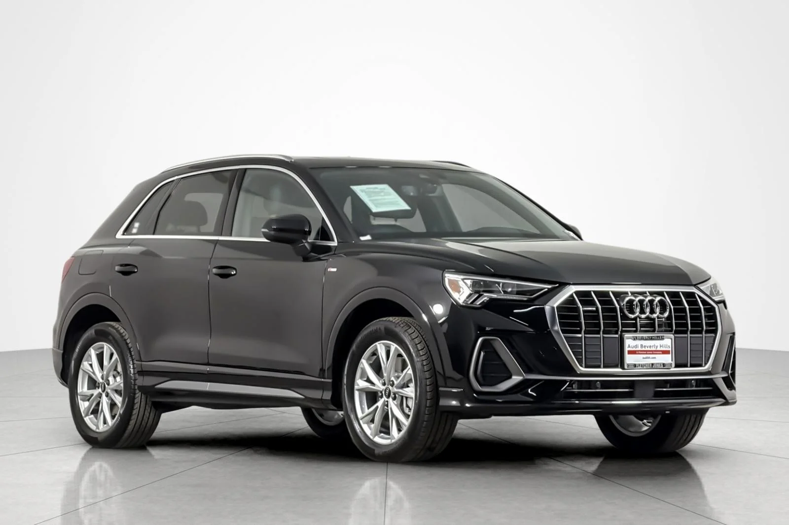 Used 2025 Mythos Black Metallic Audi S line Premium 45 TFSI quattro image 7