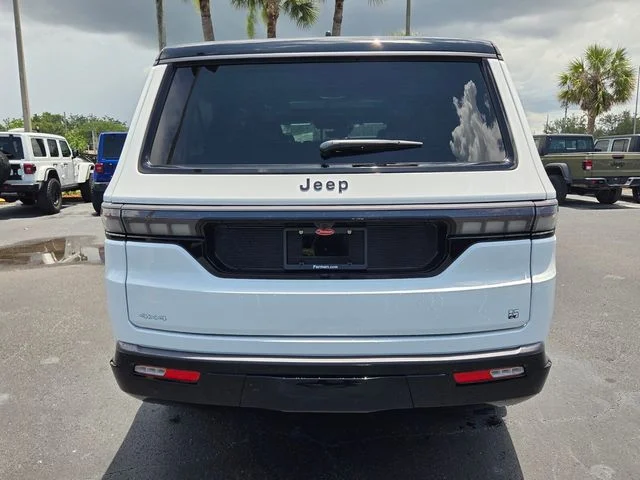 New 2026 Bright White Clearcoat Jeep  image 7