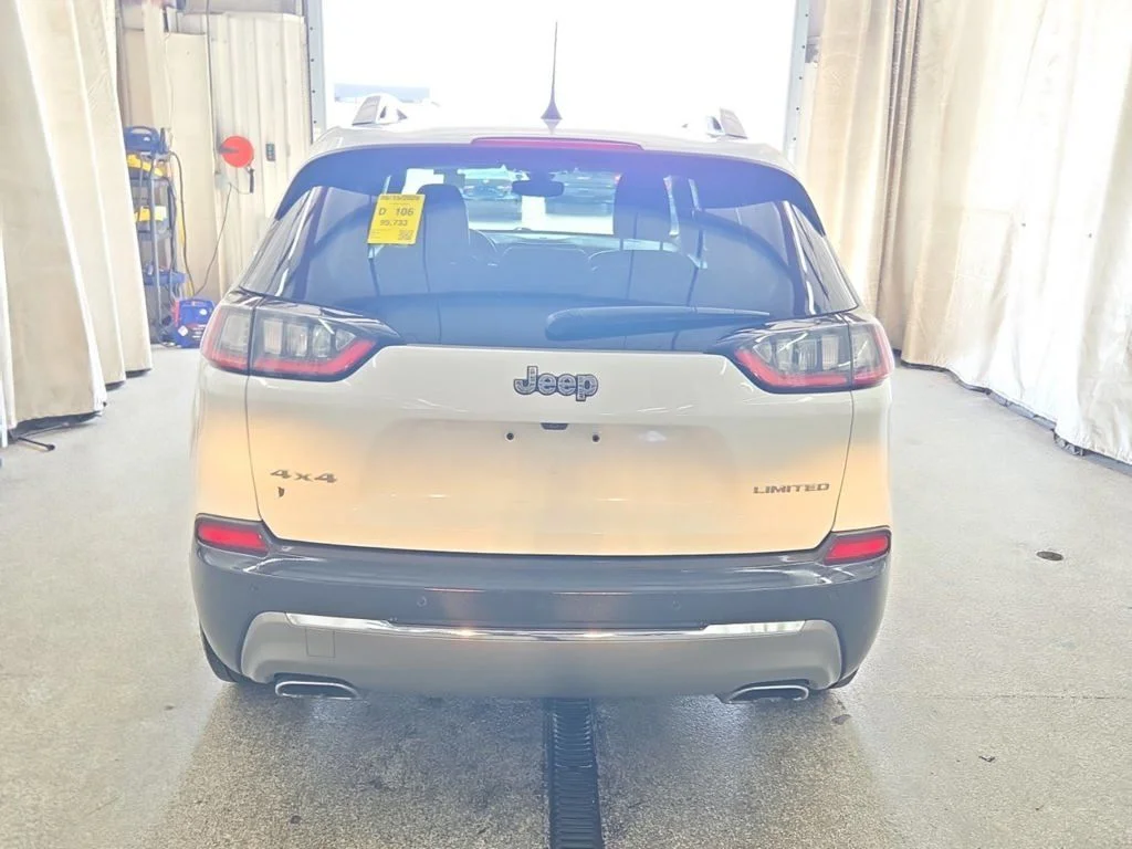 Used 2019 White Jeep Limited image 15