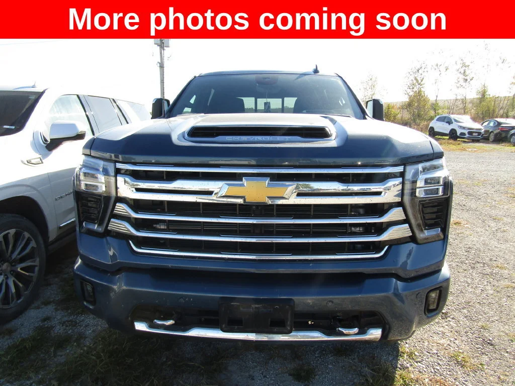Used 2024 Lakeshore Blue Metallic Chevrolet High Country image 8