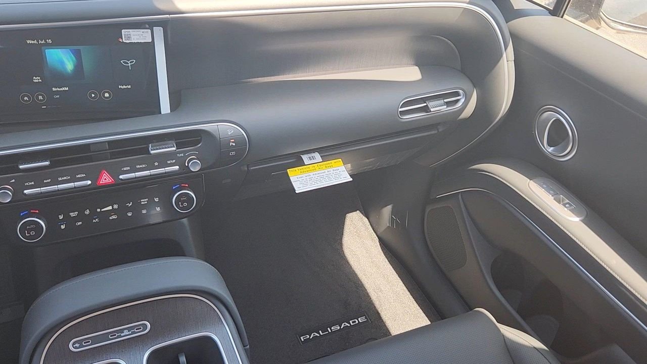 New 2026 Abyss Black Pearl Hyundai SEL Premium 8P image 6